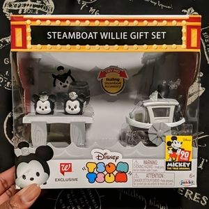 Disney Steamboat Willie Gift Set